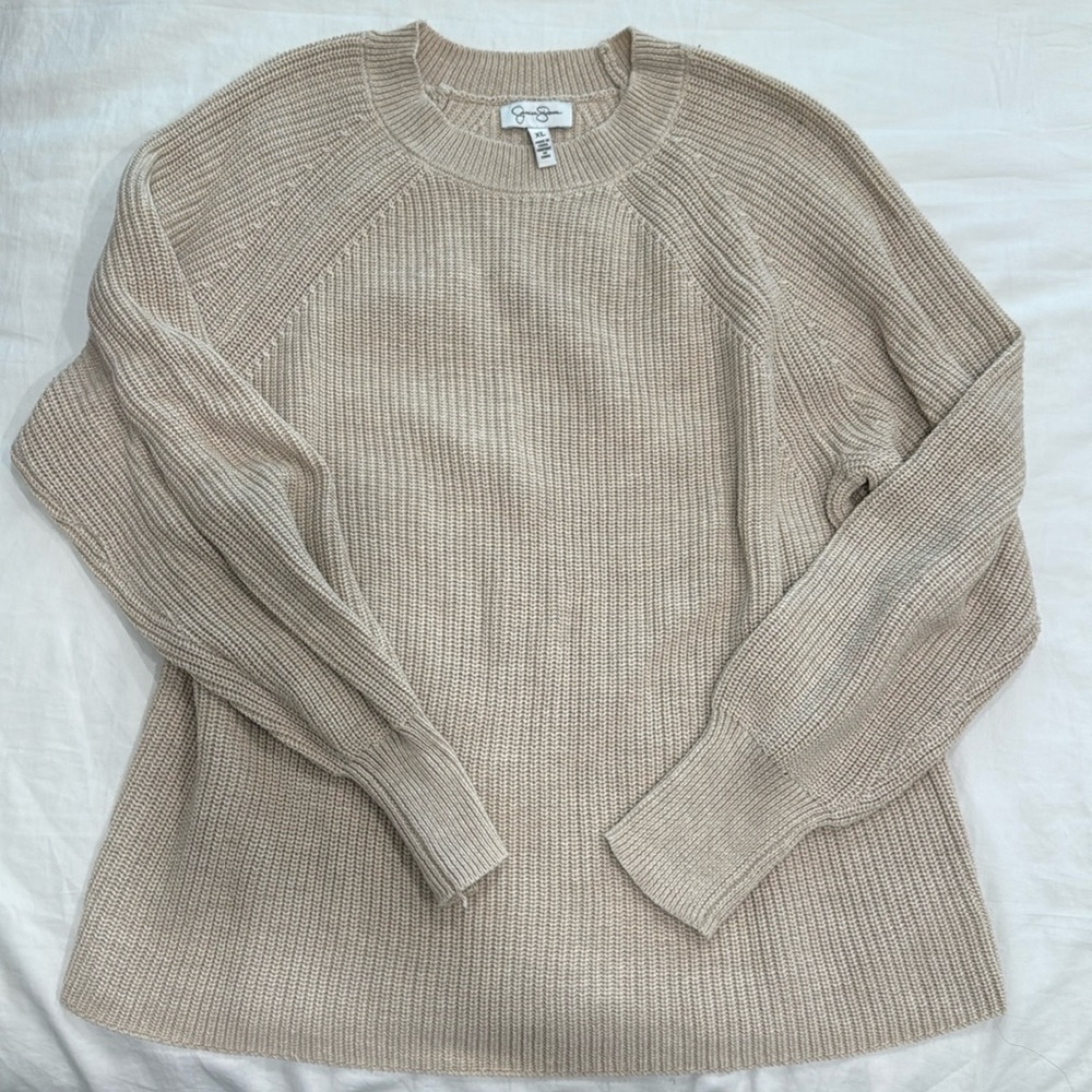 Crew neck sweater